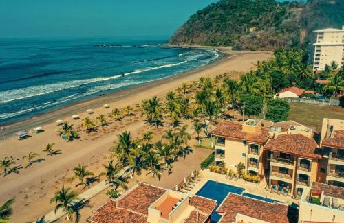 Barrio Los Villalobos House | Direct Beach & Pool Access L 247 Security
