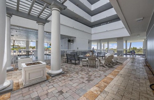 Arcadian Shores Apartment | Direct OCEANFRONT- King Bedroom- AMAZING VIEWS/Pools/Hot Tubs/Beach Access/Golf