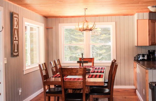 Pittsburg House | Direct trail access - 5BDRM + 2BA - 9BEDS + game room