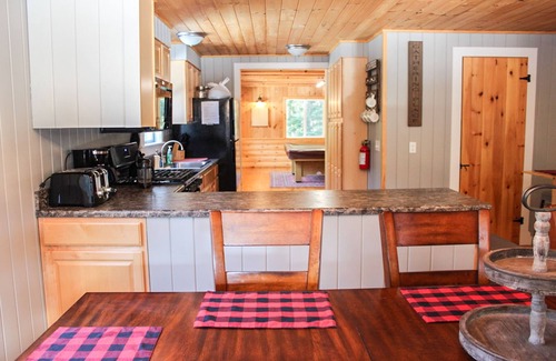 Pittsburg House | Direct trail access - 5BDRM + 2BA - 9BEDS + game room