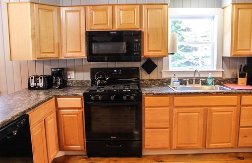 Pittsburg House | Direct trail access - 5BDRM + 2BA - 9BEDS + game room