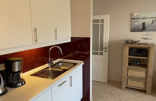 Wyk auf Foehr Apartment | directly on the beach, balcony overlooking the sea, beach chair, close to the golf course