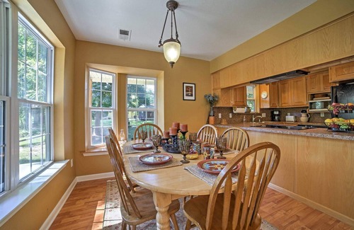 Flippin House | Directly on White River! Walk-in access! 1/4 mile from White Hole Access