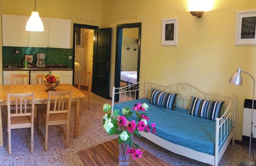 Idro Apartment | Direkt am See mit Terrasse und Zwei Schlafzimmern