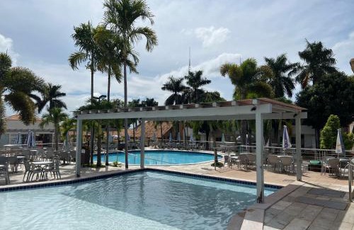 Centro Hotel | diRoma Resort direto com o Grupo diRoma com acesso ao Acqua Park e Café da manhã