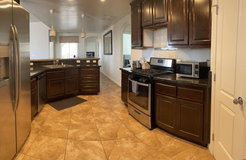 Apple Valley House | Disconnect from everything and reconnect with serenity