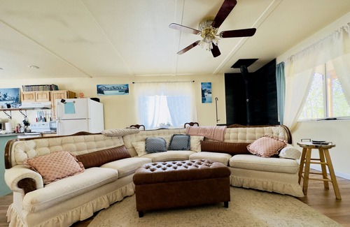 Gateway House | Discounts For AK Locals & Traveling Teams! Comfy Cozy AK Haven W Great Sky View
