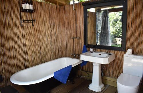 Booker Bay House | Discover Bali in Booker Bay
