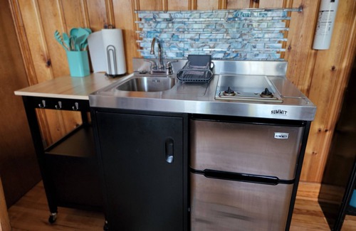 Morehead City Apartment | Discover Beaufort's history steps away! Charming Apartment near downtown.