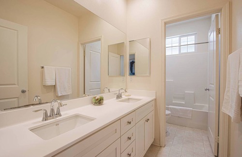 Upland House | Discover Elegance on Granada Rd