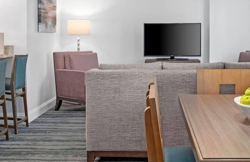 Cherry Grove Beach Resort | Discover Family Fun & Memories at Wyndham Towers on the Grove- 2 Dlx. Boulevard