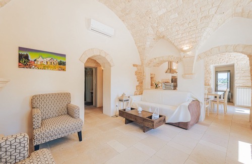 Ceglie Messapica Villa | Discover the authentic beauty of Puglia in a trullo with a private pool