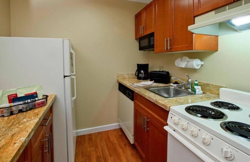 West San Jose House | Discover the ideal pet friendly hotel in San Jose, CA