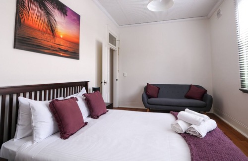 The Rocks House | Discover The Rocks