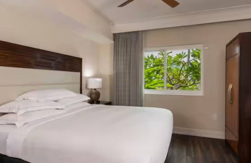 Kamuela Resort | Discover Tropical Fun and Family Adventure at Kings’ Land by HGV-2 Bedroom