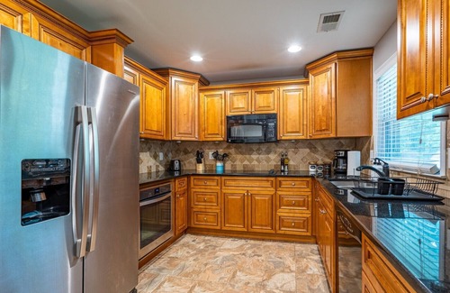 Atlanta House | Discover Your Beautiful Dream Vacation Rental at The Battery - Truist Park!