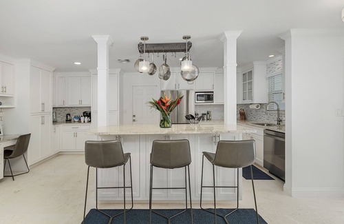 Lake Park House | Discover your perfect Naples getaway 1.2 miles from Lowdermilk Park Beach