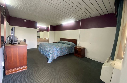 Macon Hotel | Discovery Inn Macon