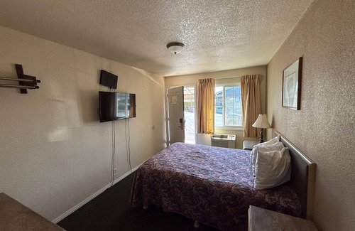 Vallejo Hotel | Discovery Inn Near Six Flags Vallejo Napa Valley CA