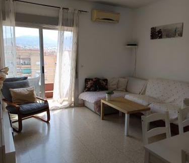 Zaidin Apartment | Disfruta Granada,incluso con tu mascota Parking