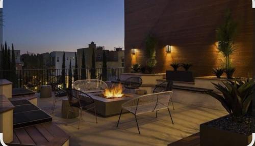 Santa Ana Apartment | Disney Vacay 8 min Away