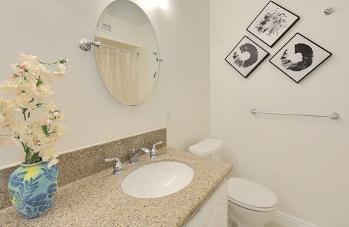 Santa Ana Villa | Disneyland,6B/3.5b/3K+5Q beds/High Wifi/2400sqft