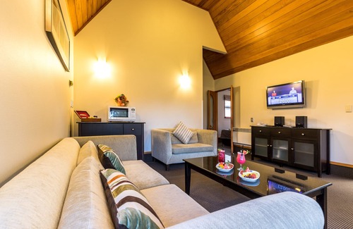 Te Anau Hotel | Distinction Te Anau Hotel And Villas