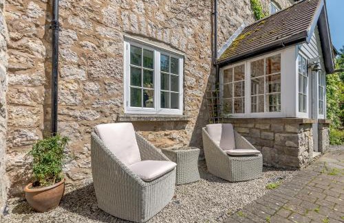 Ruthin Apartment | Distyll