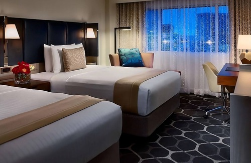 Uptown Hotel | Dive Into Your Dream Vacation! 3 Posh Units, w/Outdoor Pool, Pets are Allowed!