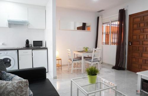 Feria Apartment | Divina Enfermera Apartments