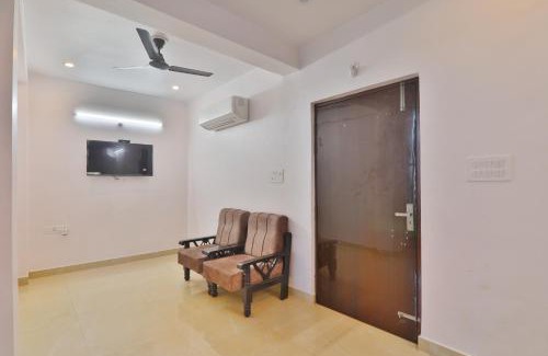 Gomti Nagar Hotel | Divine Glory Hotel