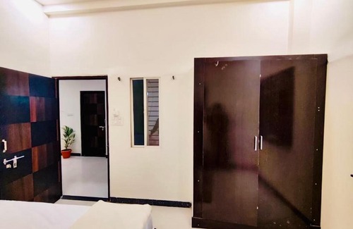 Ujjain Villa | Divine Stay