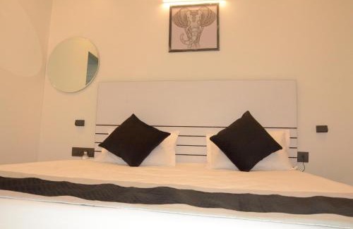 Jaipur Bed & Breakfast | Divy Villa