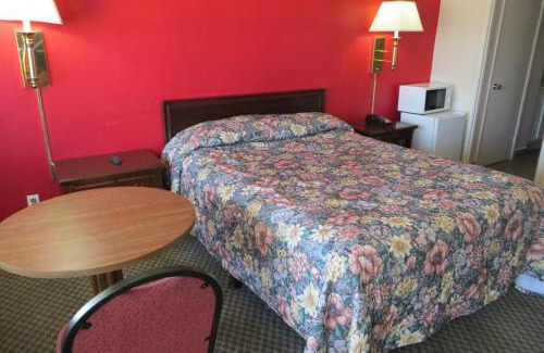 Dixon Hotel | Dixon Motel