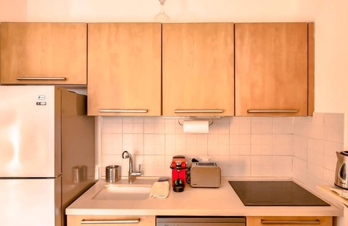 Tel Aviv Apartment | Dizengoff Muguet in Tel Aviv-yafo