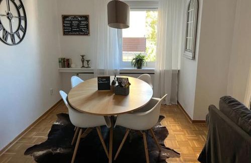Bad Pyrmont Apartment | *DLC: Exklusives Clubapartment mit Privatparkplatz