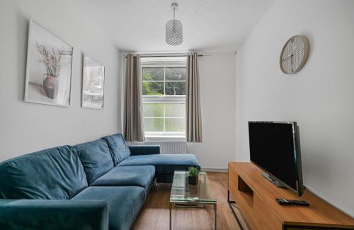 Tower Hill Apartment | Dockside 1-Bed by Tower Bridge