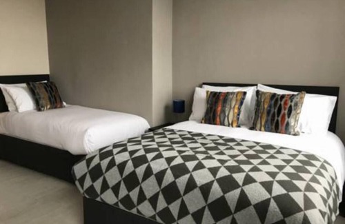 Bootle Hotel | Dockside Lodge