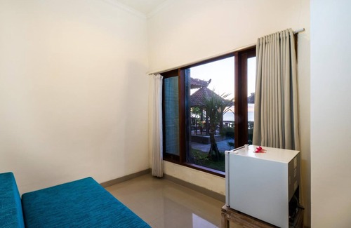 Mushroom Bay Hotel | Dodol Lembongan Cliff Sunset