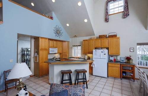 Ellison Bay House | Dog and cat friendly home in Ellison Bay- private property