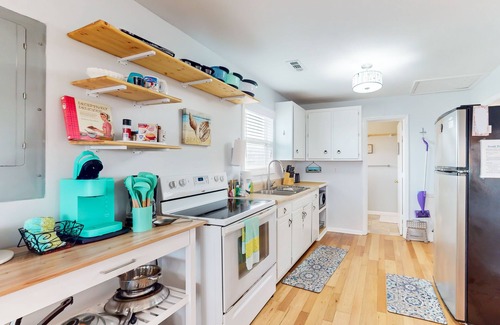Ocean City Beach House | Dog-friendly retreat just steps from the beach with washer/dryer & fast WiFi