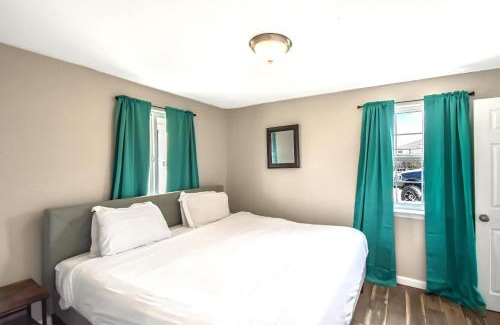 Berkley House | Dog Friendly and Family Sized Home in Denver Perfect for Your Furry Friend
