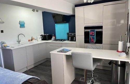 Broadstairs Apartment | Dog friendly Beach Apartment