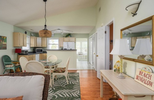 Beachwalk House | Dog-Friendly Bungalow with golf cart, just a block to the beach!