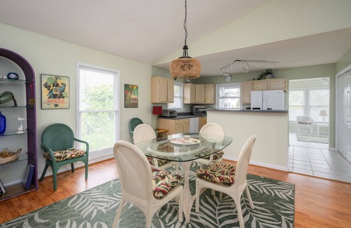 Beachwalk House | Dog-Friendly Bungalow with golf cart, just a block to the beach!