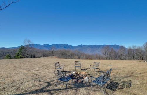 Burnsville House | Dog-Friendly Burnsville Home with Patio and Trails!