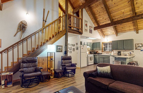 San Juan River Village House | Dog-Friendly Cabin in a Private Location w/ Gas Fireplaces & a Furnished Deck