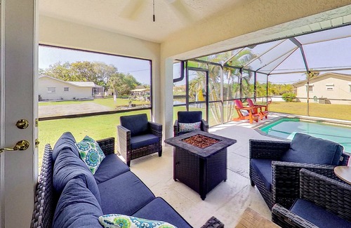 Charlotte Park House | Dog-friendly canal view retreat with a private pool, A/C, & washer/dryer