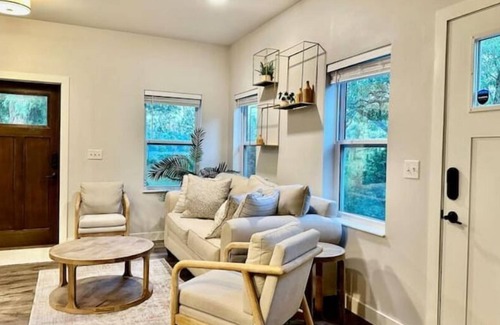Sheboygan House | Dog-friendly centrally located townhouse on the Sheboygan River.n