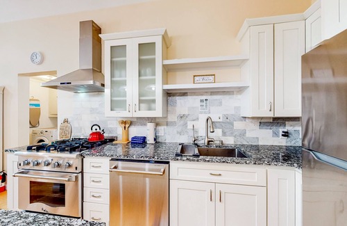 San Rafael Cottage | Dog-friendly cottage with porch in quiet neighborhood, close to everything